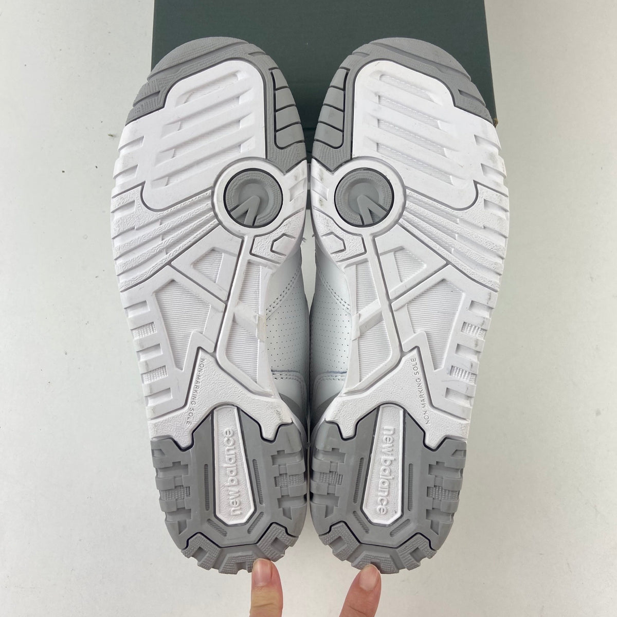 New Balance 550 'Blanc Gris Clair'