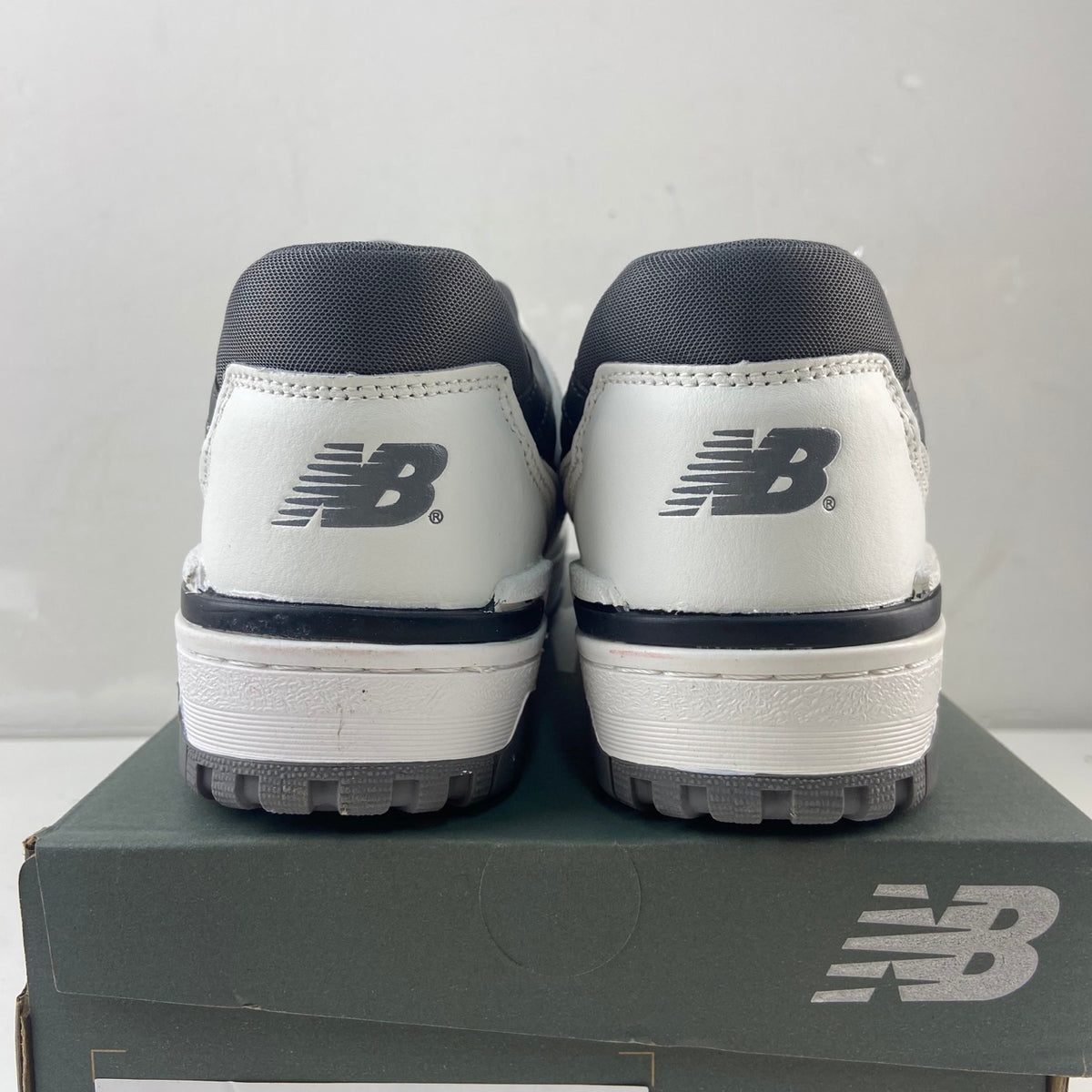 New Balance 550 'Blanc Bleu Marine'