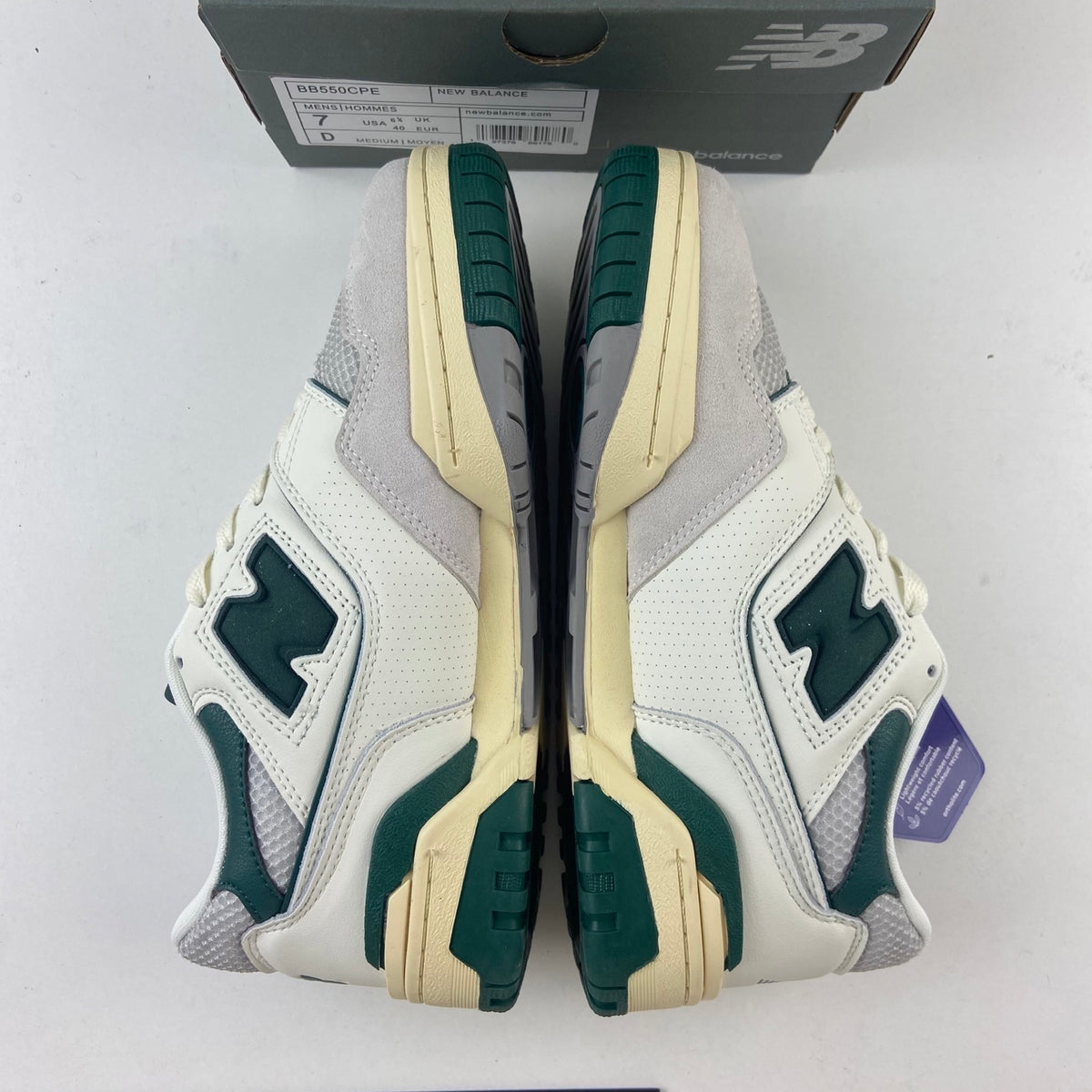 New Balance 550 'Blanc Vert Sapin'