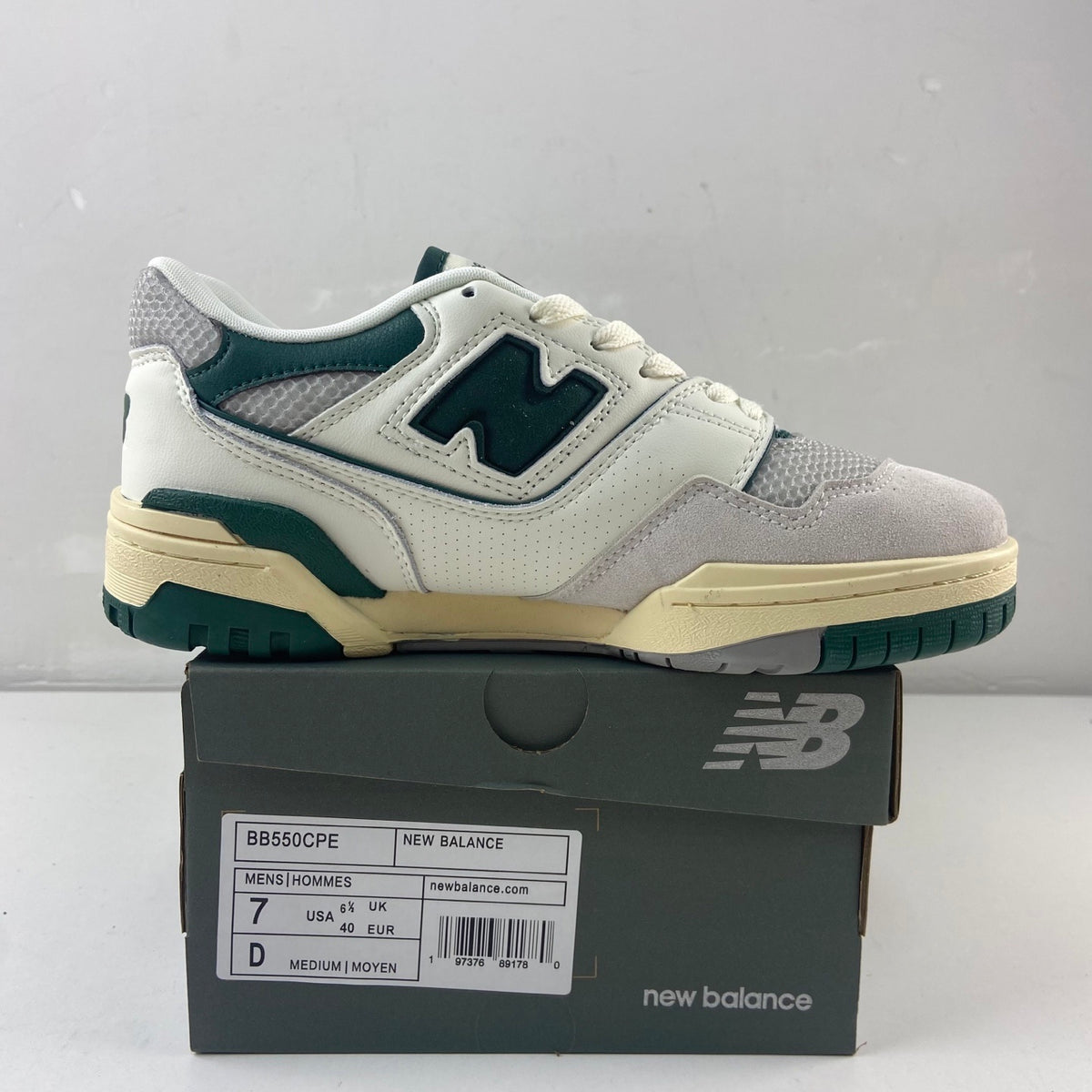 New Balance 550 'Blanc Vert Sapin'