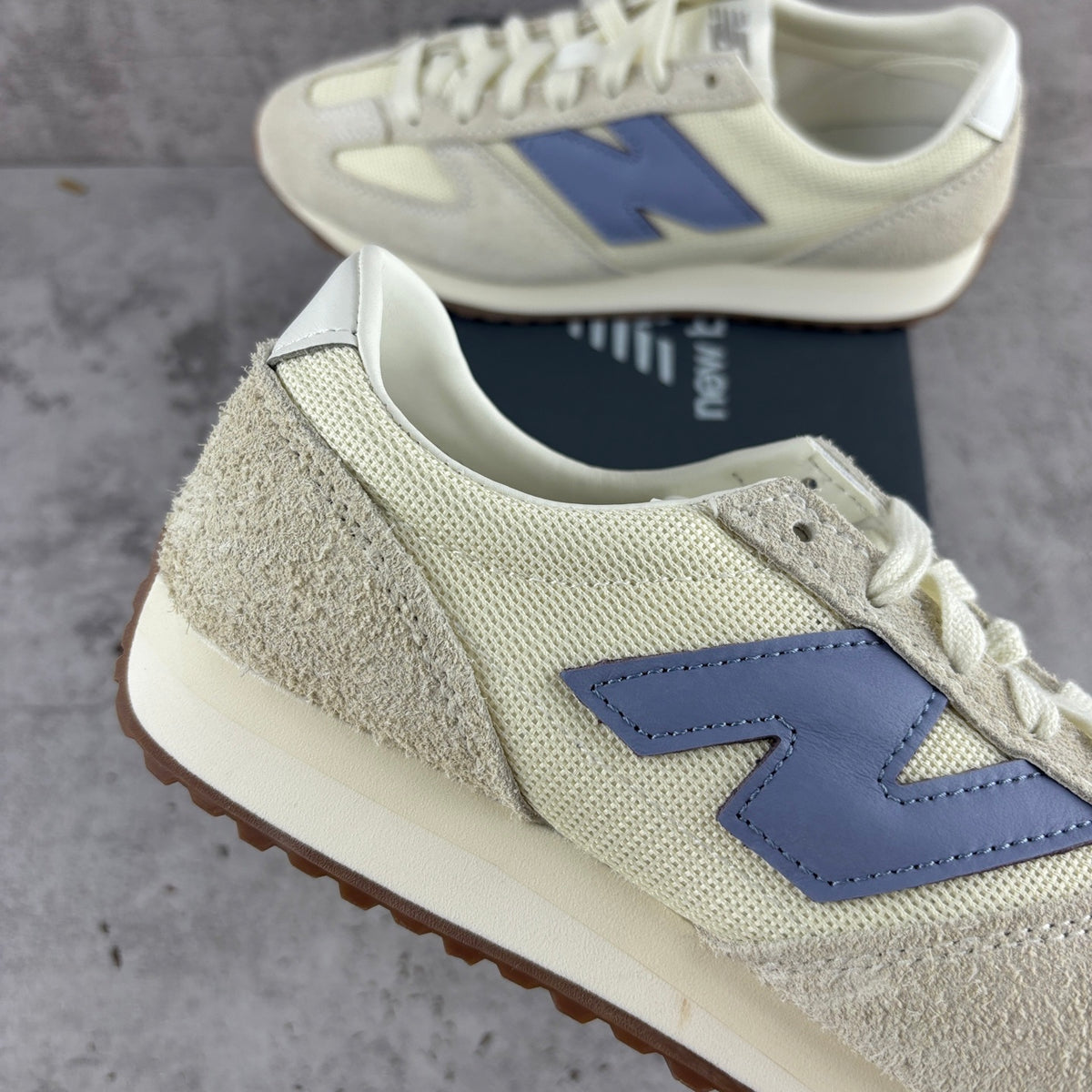 New Balance 471 'Crème Bleu'