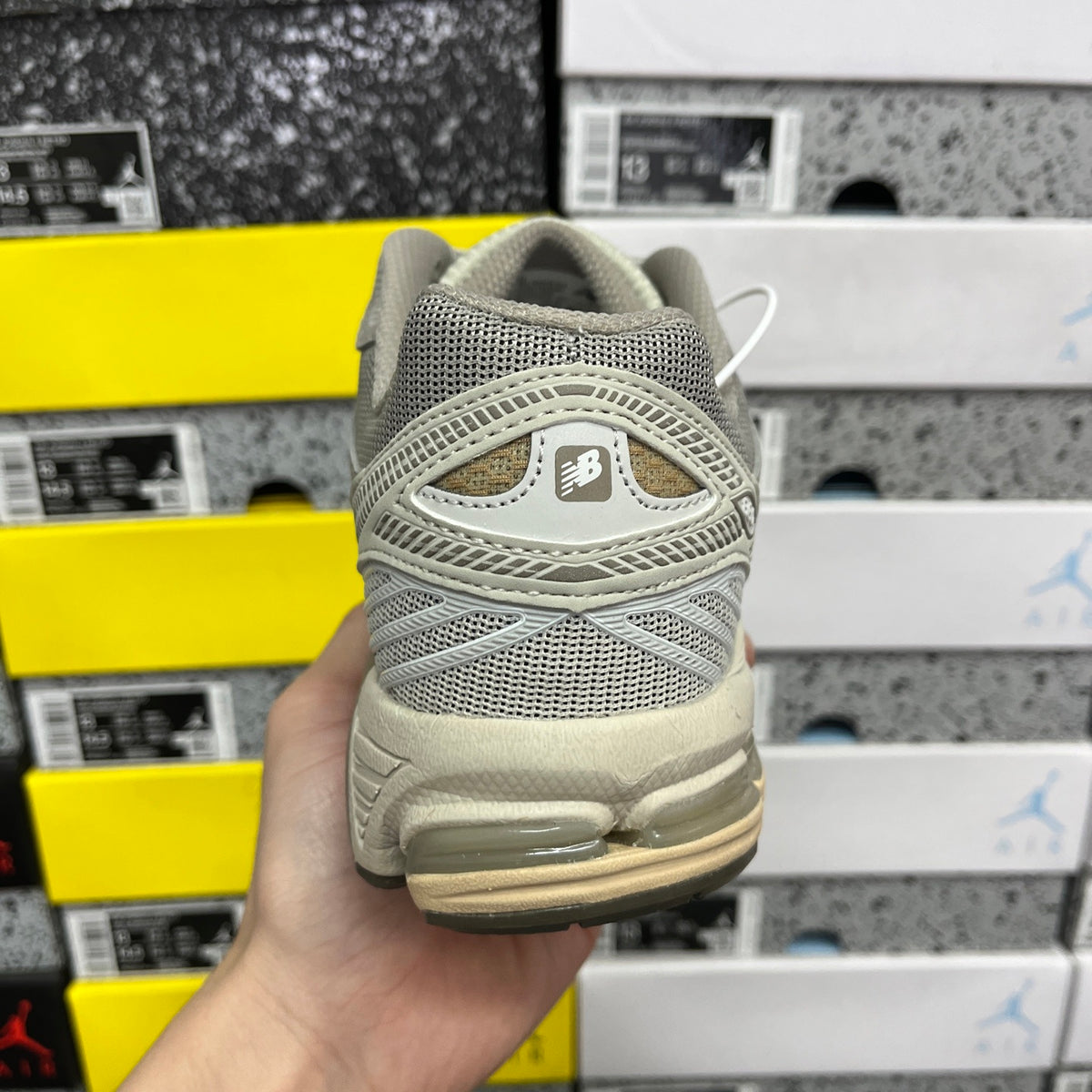 New Balance 1906R 'Gris Beige Doré'