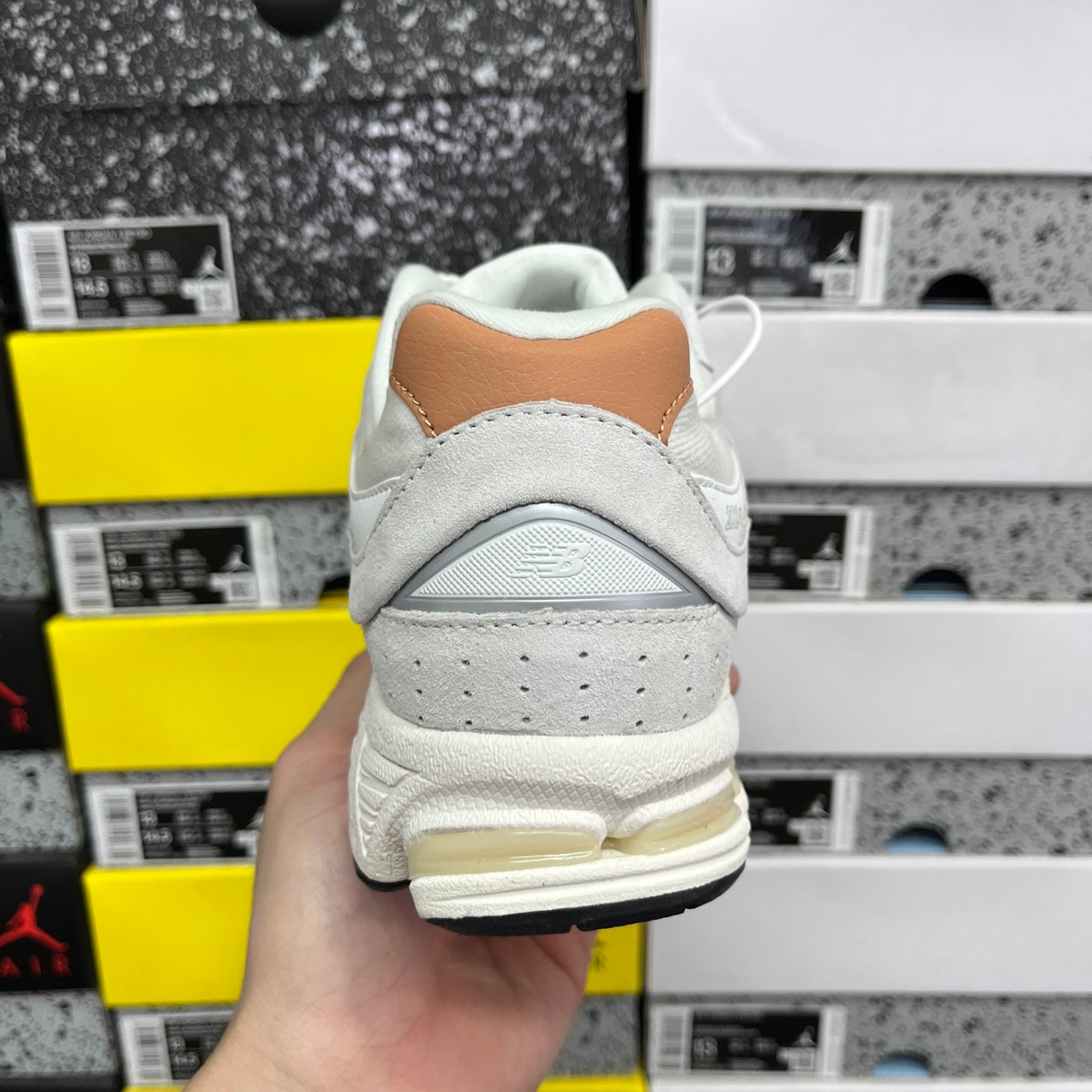 New Balance 2002R 'Blanc Crème'