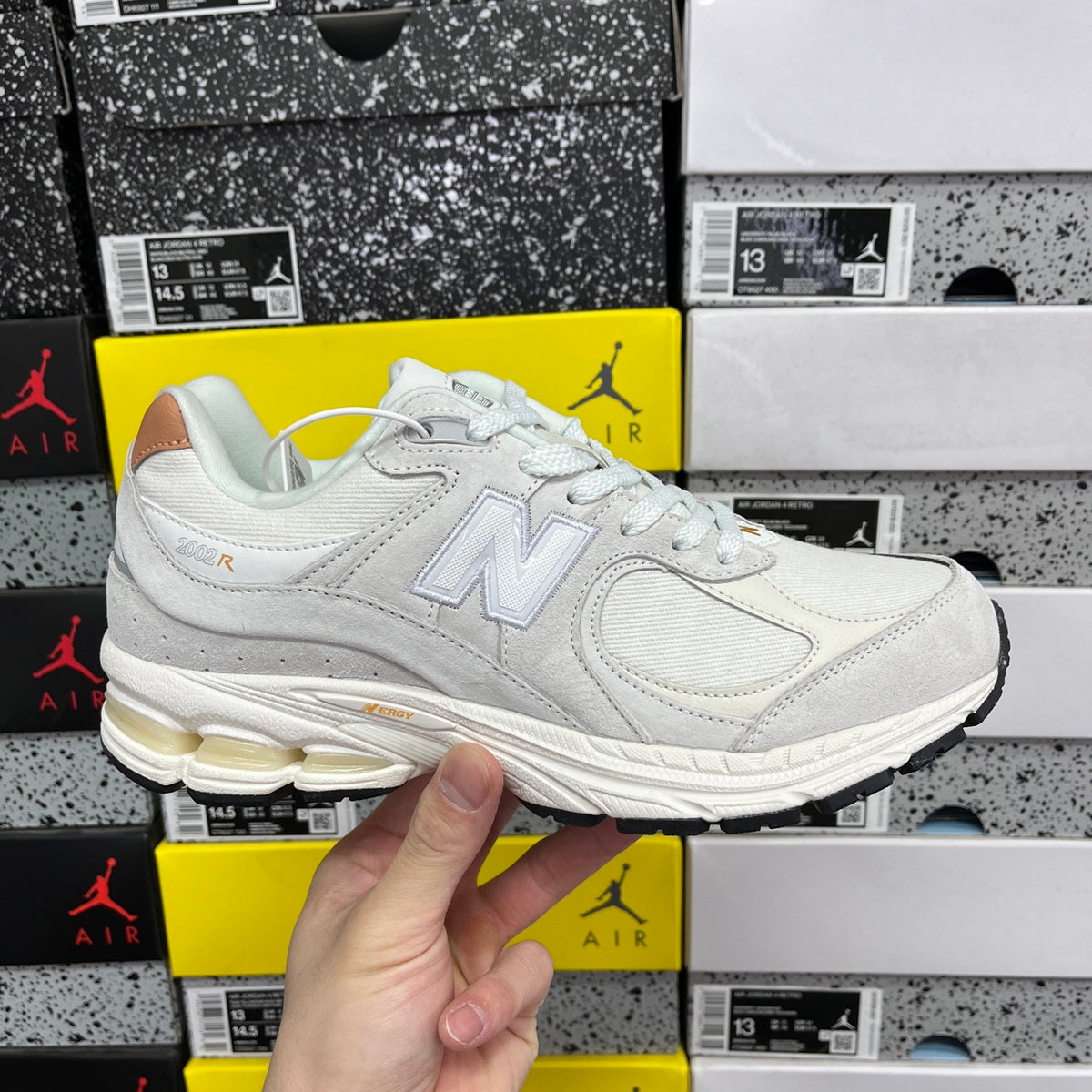 New Balance 2002R 'Blanc Crème'