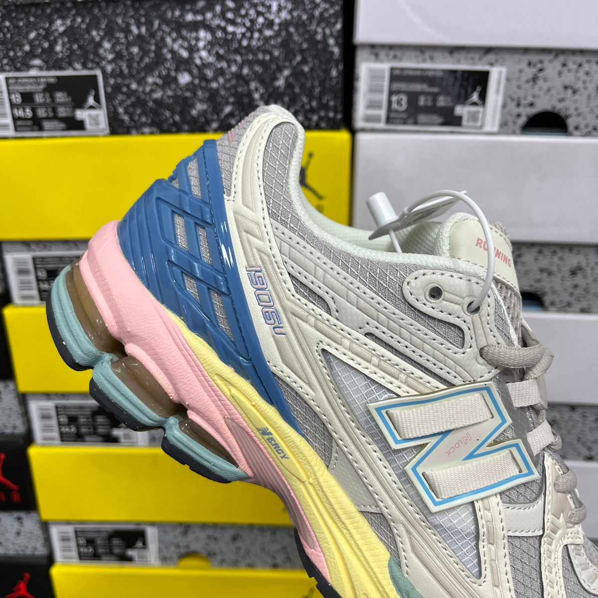 New Balance 1906R 'Beige Bleu Jaune'