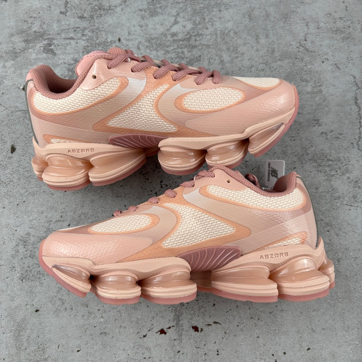 New Balance 2000 'Rose Pêche'