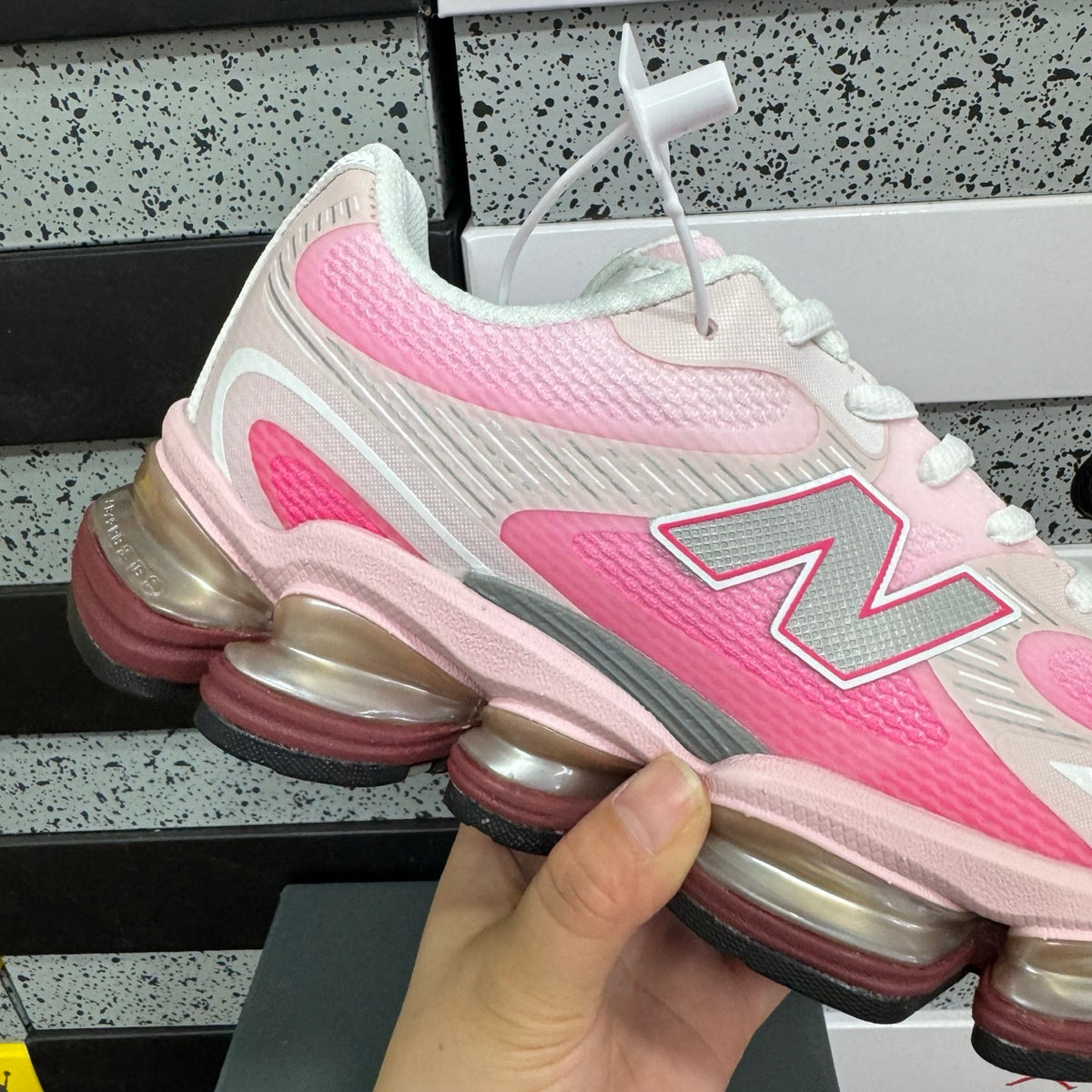 New Balance 2000 'Rose Blanc'