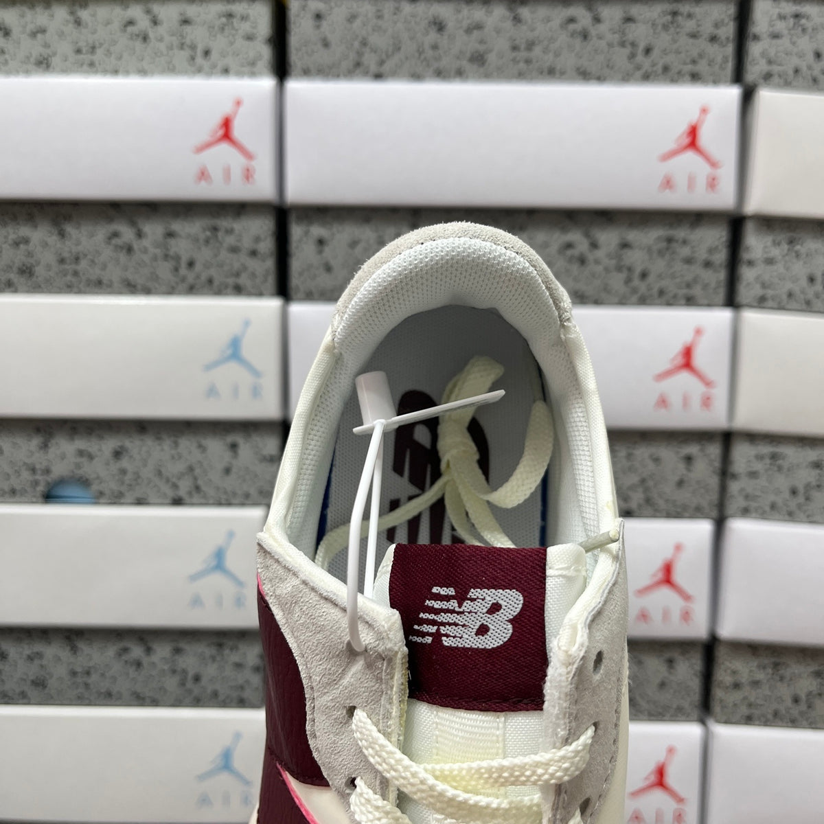 New Balance 327 'Blanc Bordeaux'
