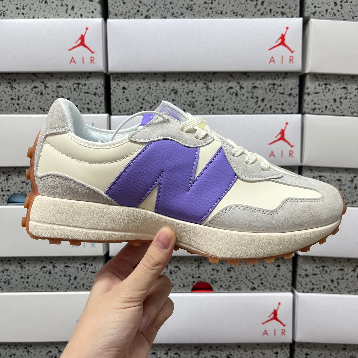 New Balance 327 'Blanc Violet'