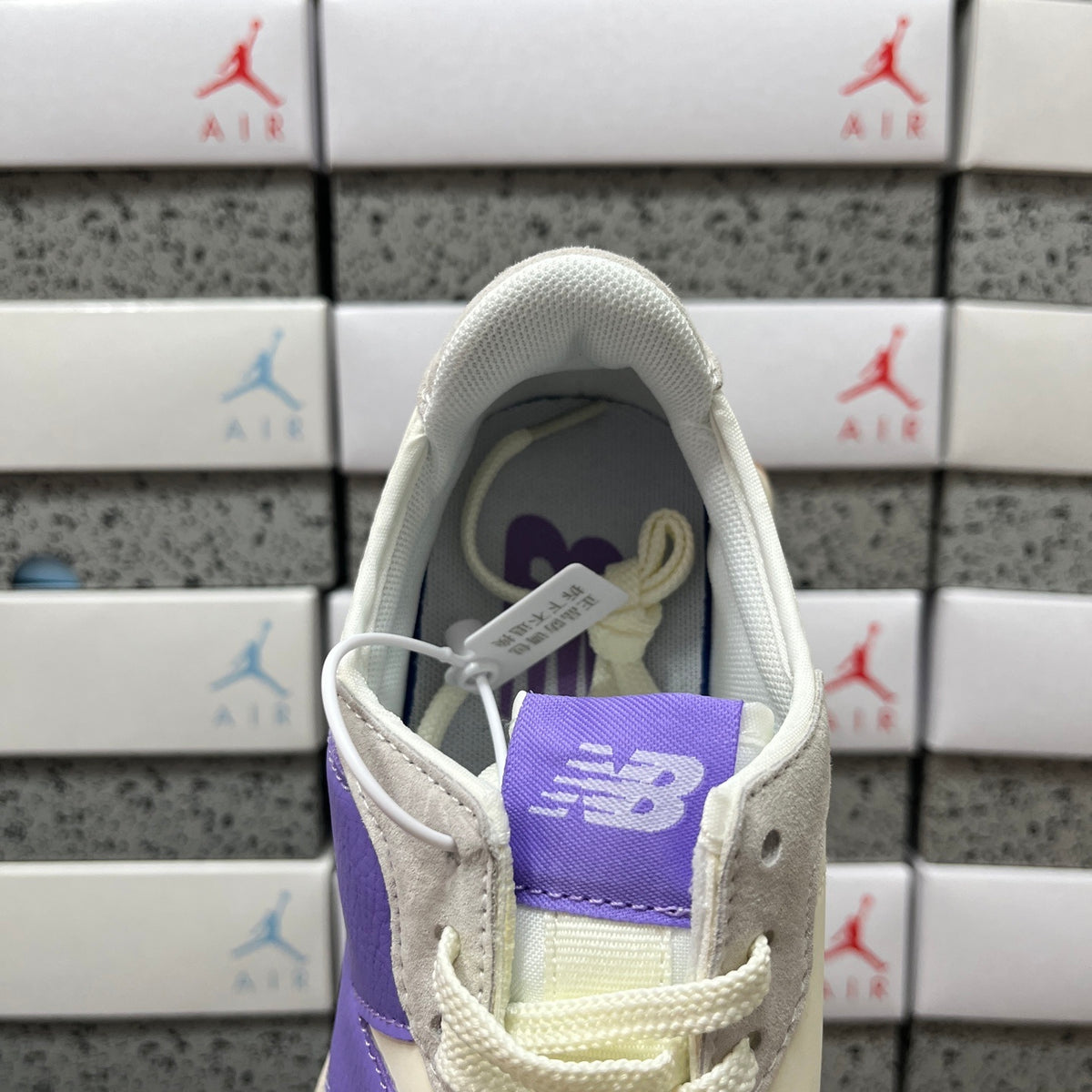 New Balance 327 'Blanc Violet'