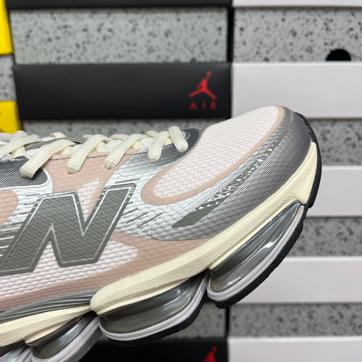 New Balance 2000 'Argent Rose'