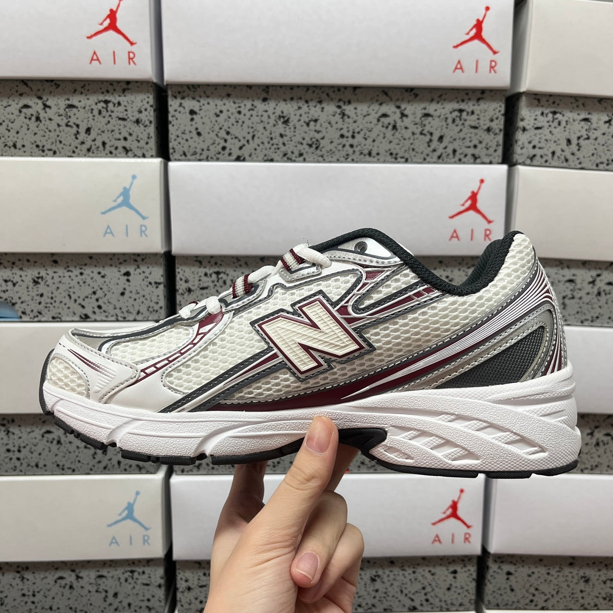 New Balance 740 'Blanc Bordeaux'