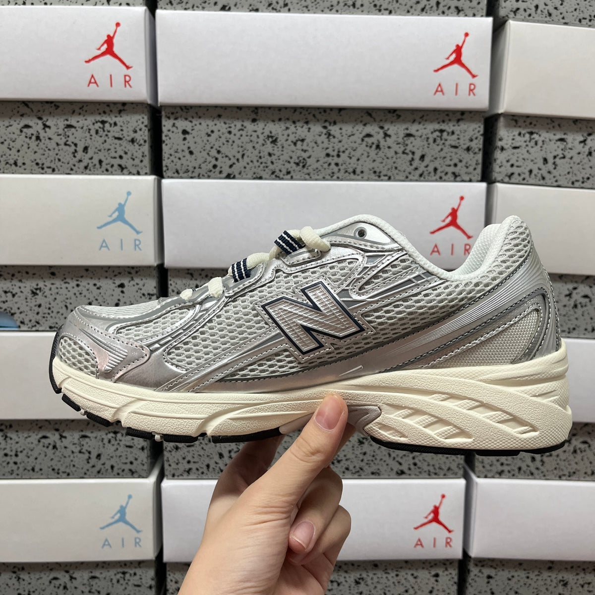 New Balance 740 'Argent Beige'