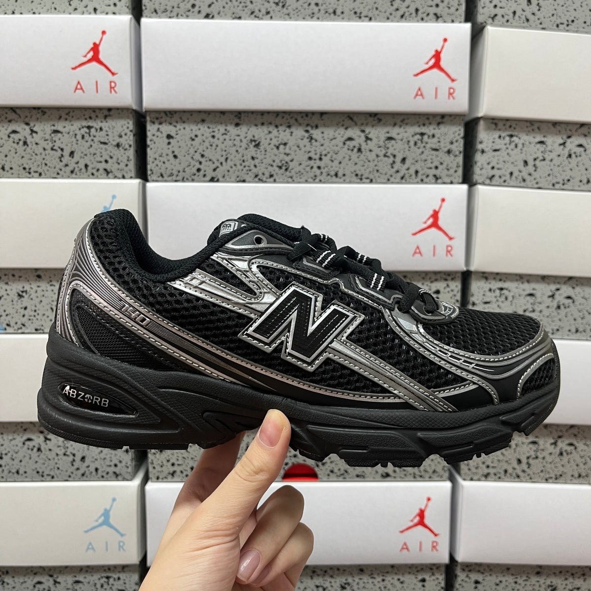 New Balance 740 'Noir Argent'