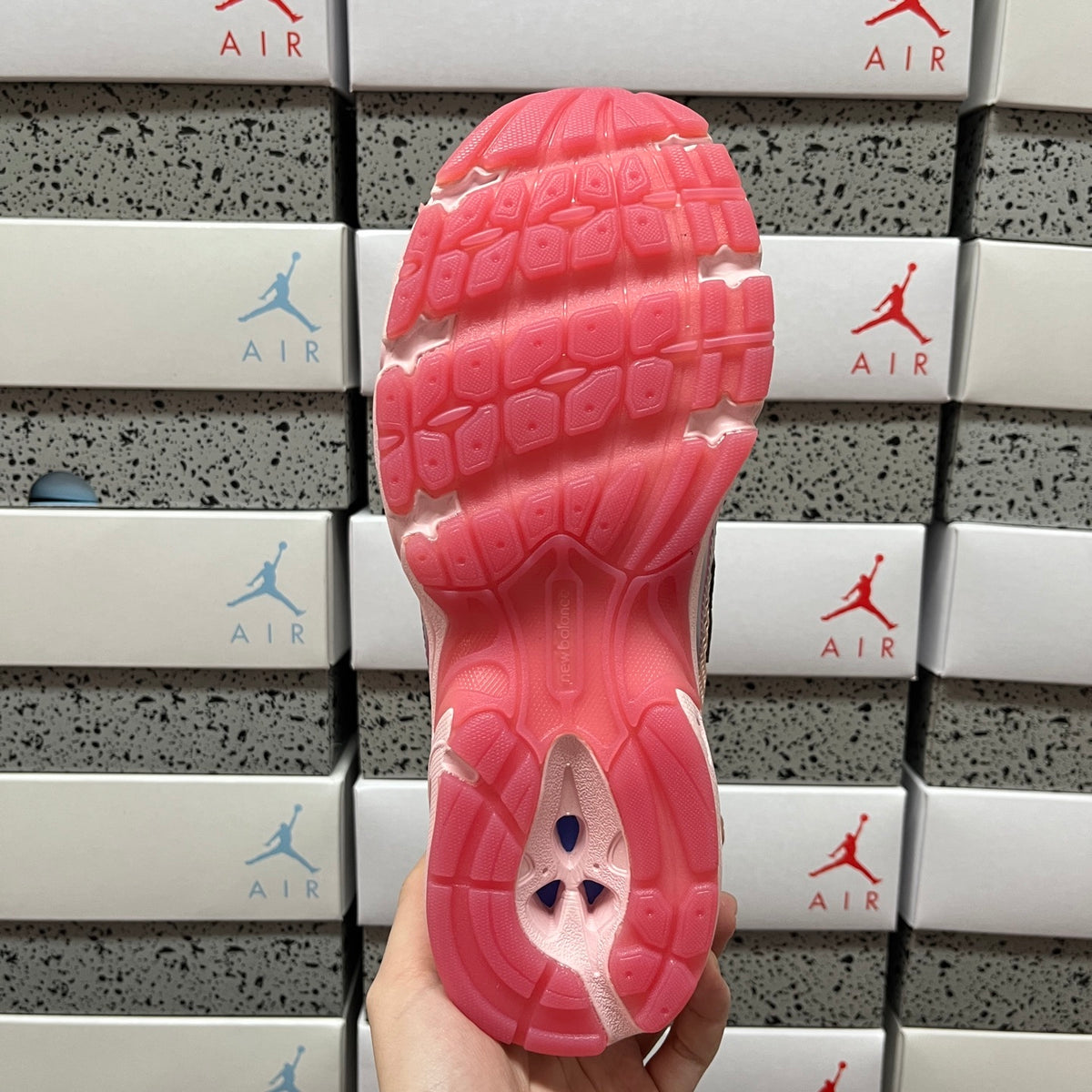 New Balance 740 'Rose Pâle'