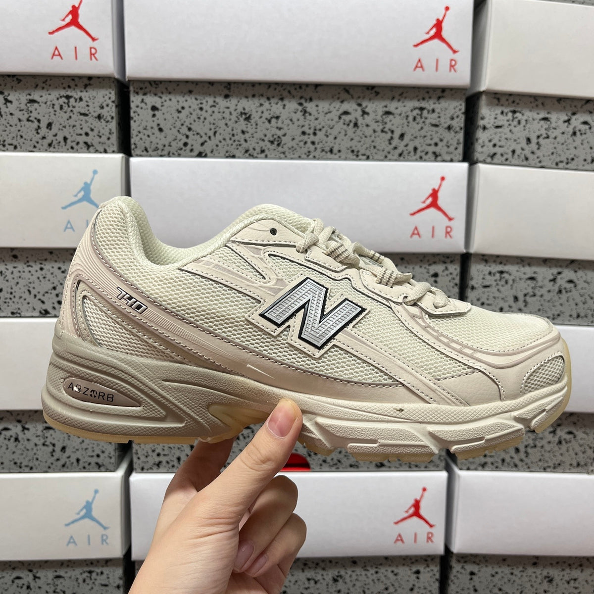 New Balance 740 'Beige Sable'
