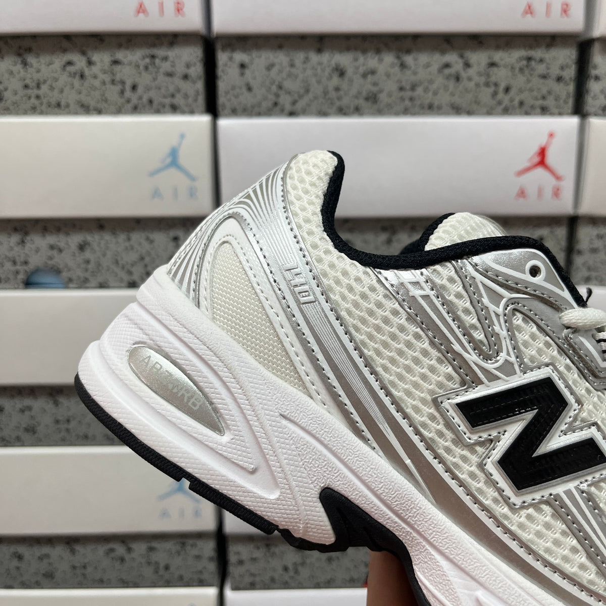 New Balance 740 'Blanc Noir'