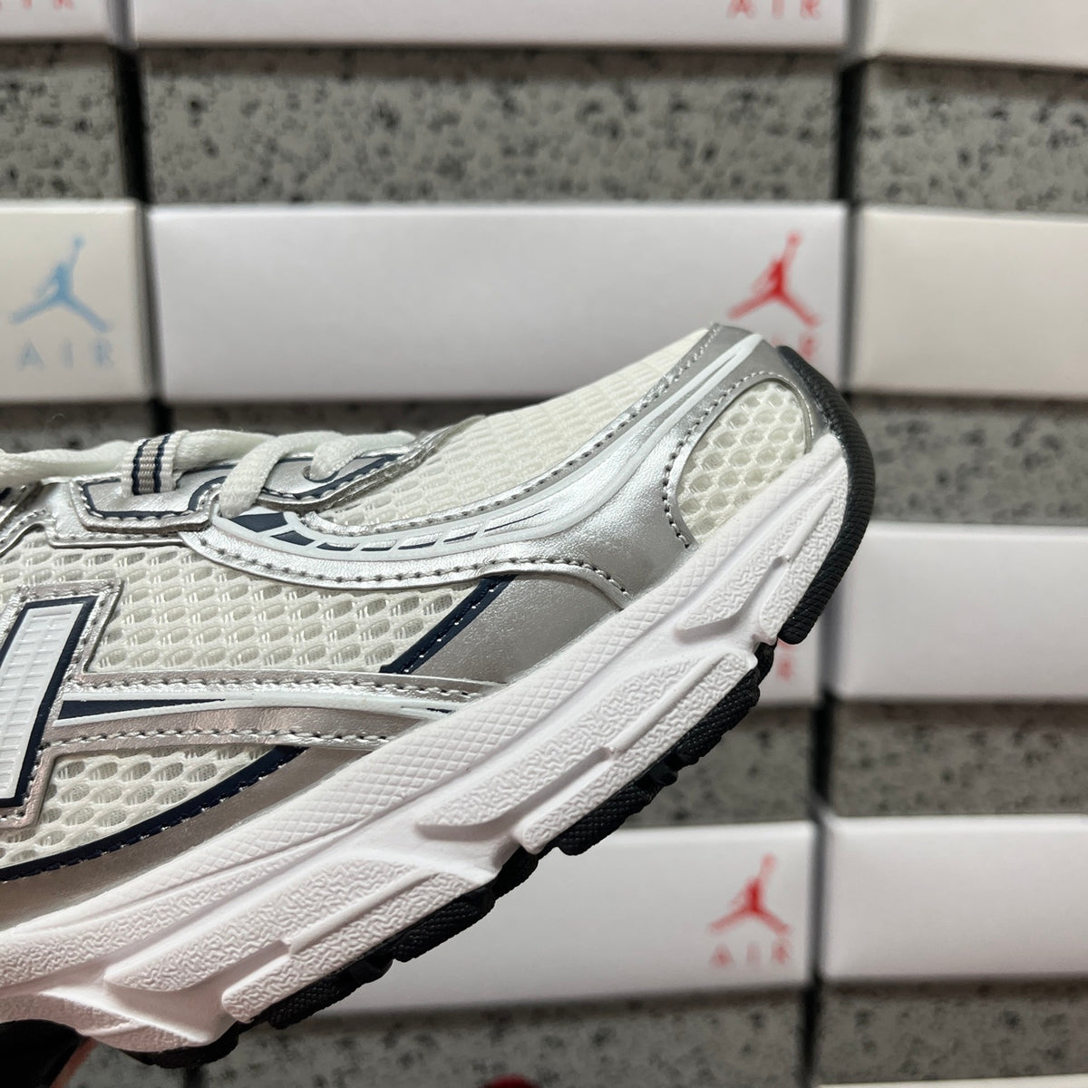 New Balance 740 'Argent Blanc'