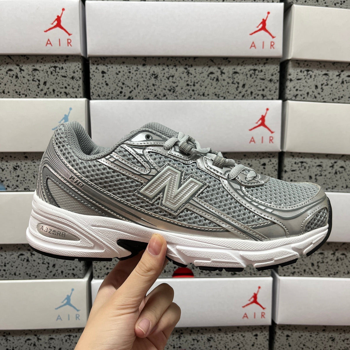 New Balance 740 'Gris Argent'