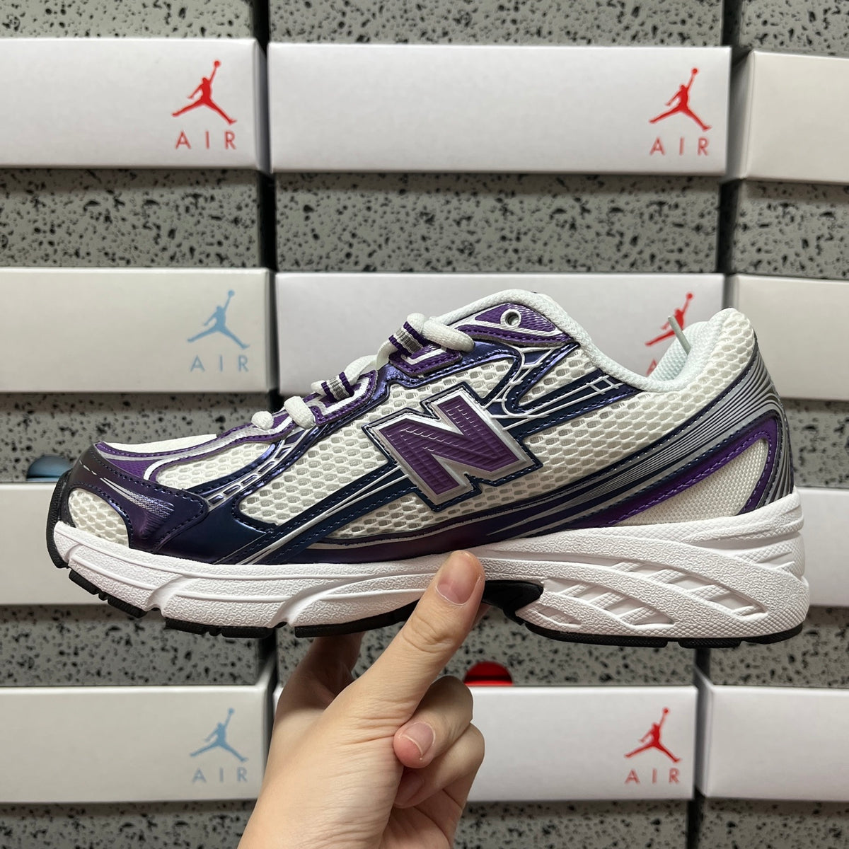 New Balance 740 'Blanc Violet'