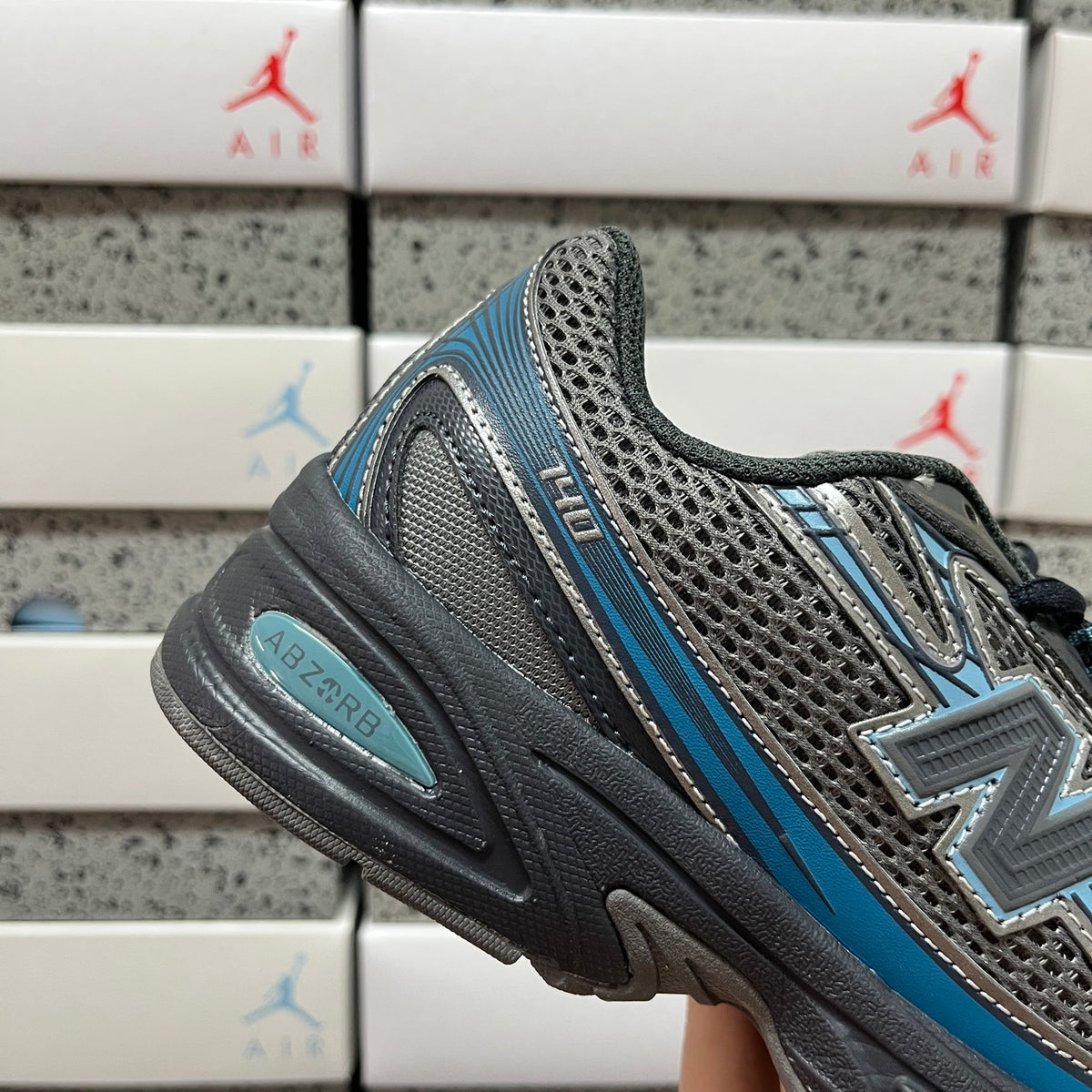 New Balance 740 'Gris Bleu'