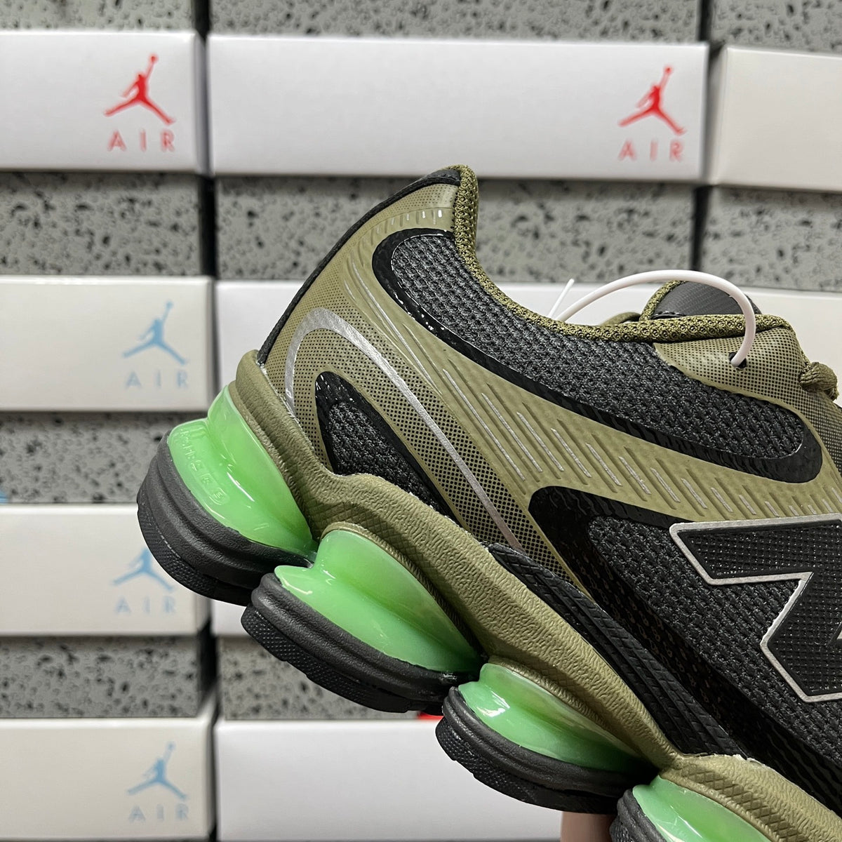 New Balance 2000 'Kaki Vert'