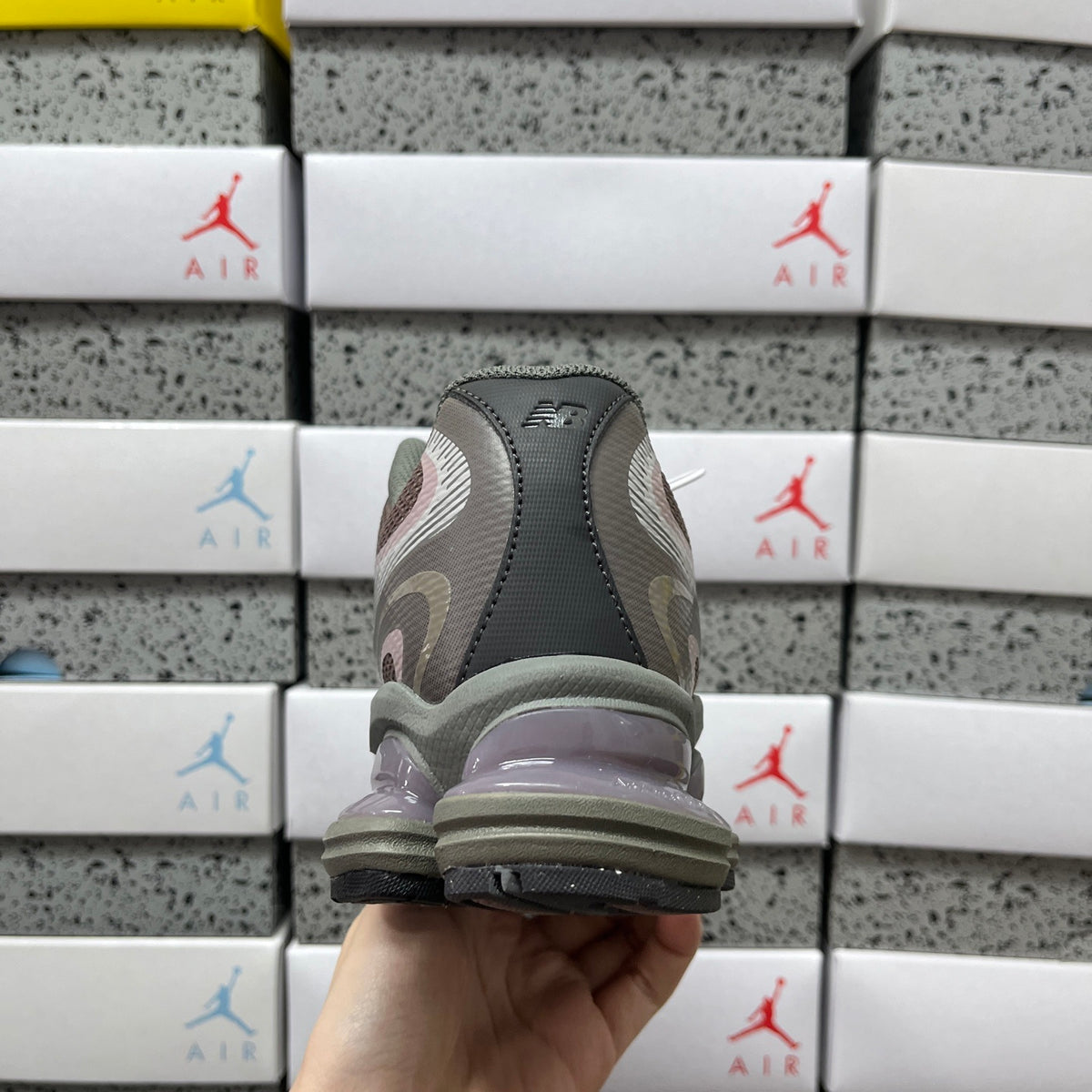 New Balance 2000 'Gris Rose'