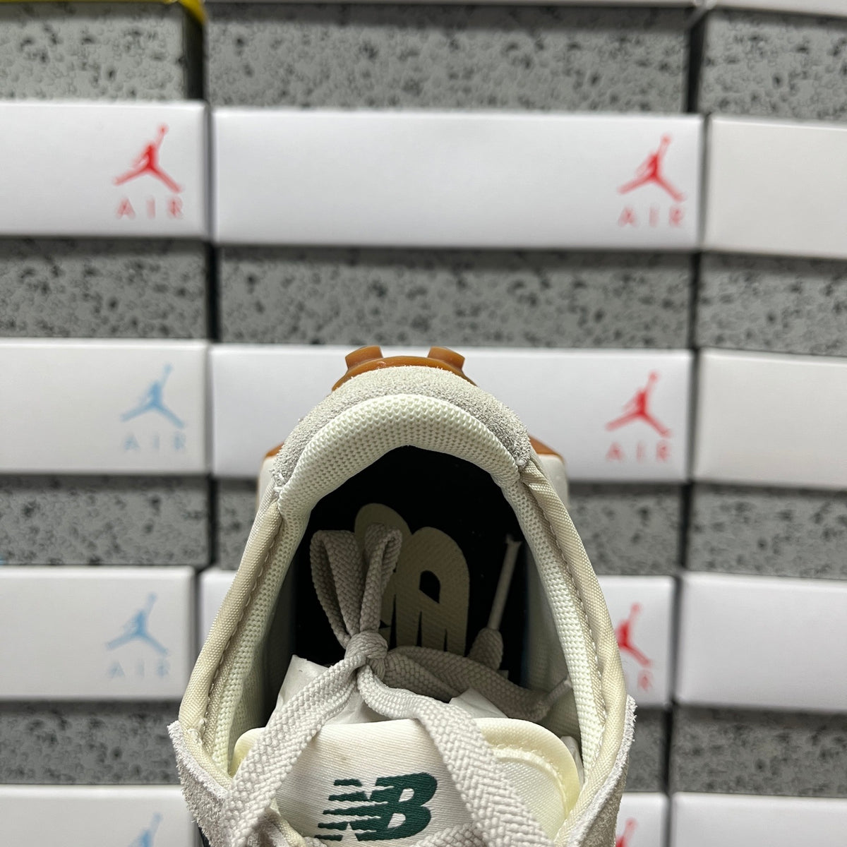 New Balance 327 'Beige Vert Sapin'