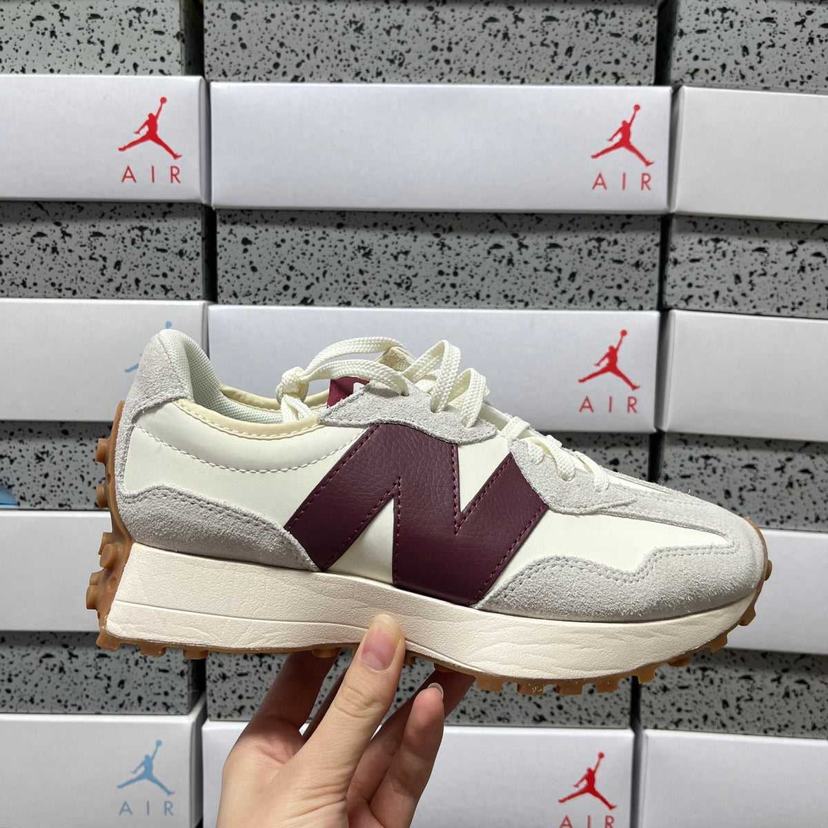 New Balance 327 'Beige Bordeaux'