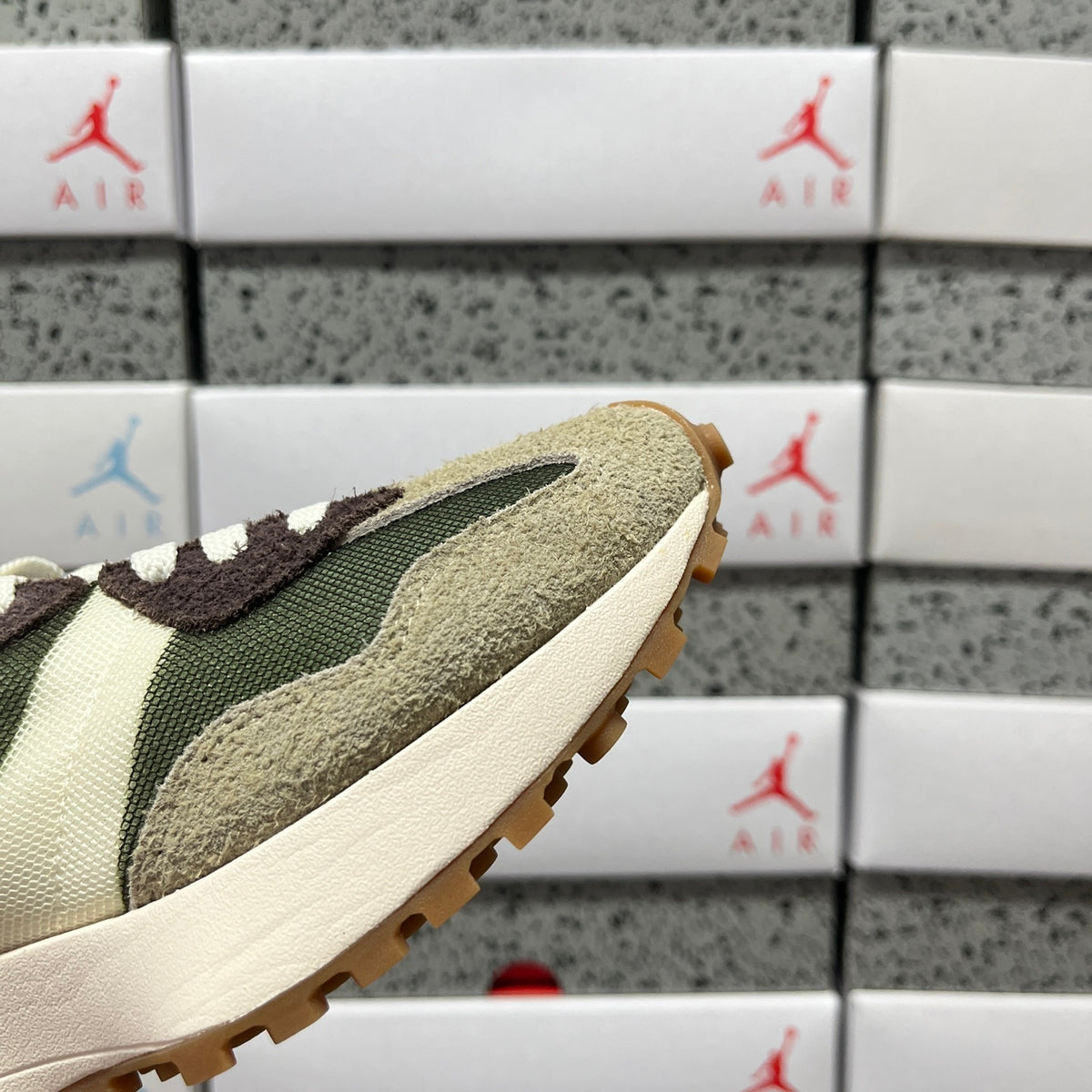 New Balance 327 'Beige Vert Foncé'
