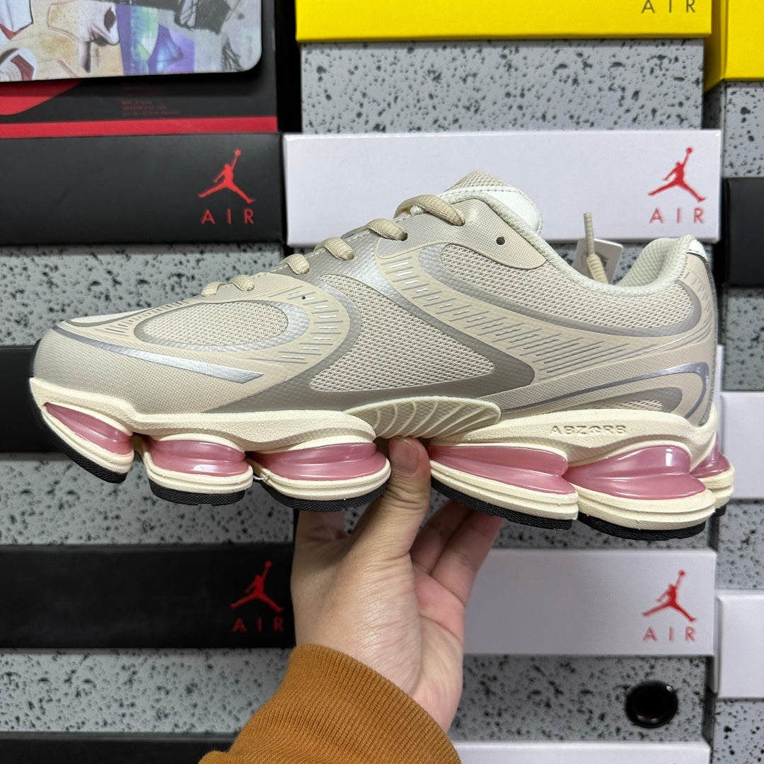 New Balance 2000 'Beige Rose'