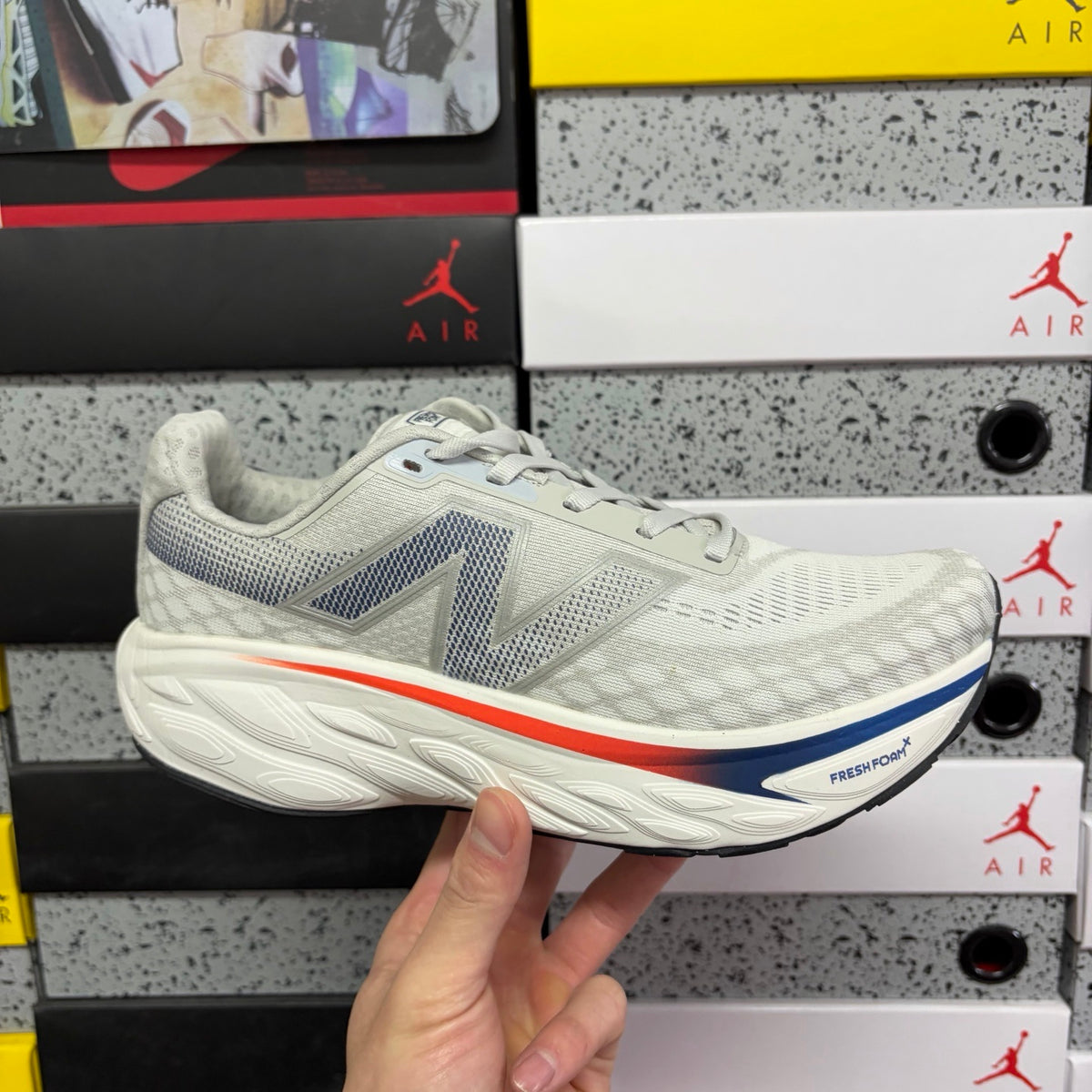 New Balance 1080 'Blanc Gris Rouge'