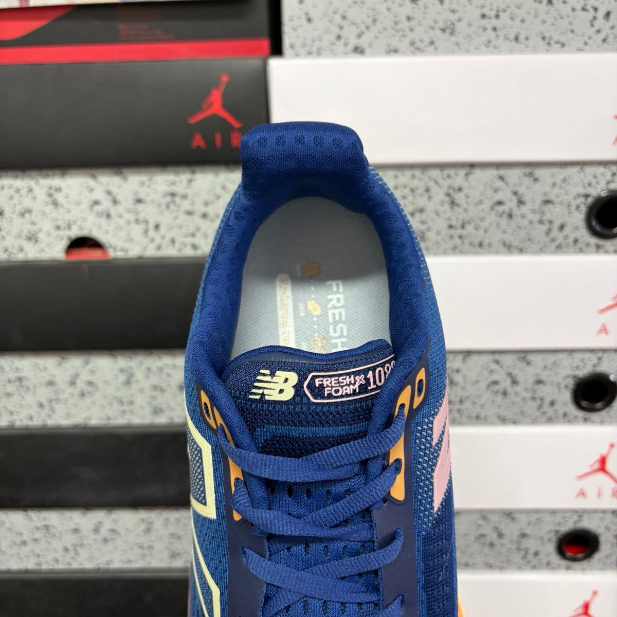 New Balance 1080 'Bleu Marine Jaune'