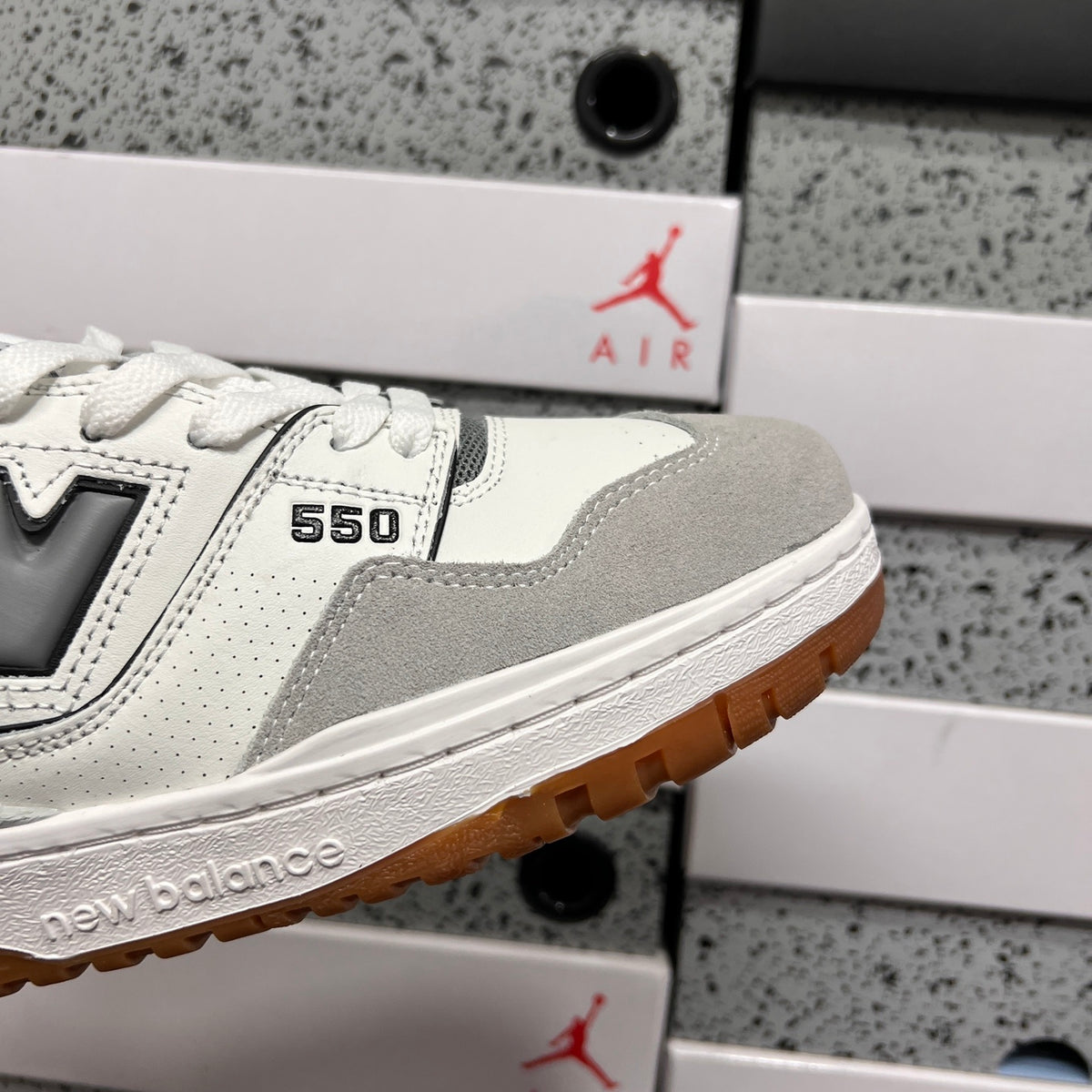 New Balance 550 'Blanc Noir'