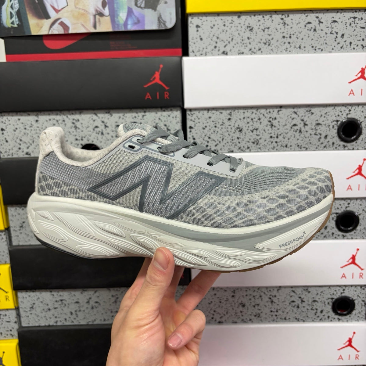 New Balance 1080 'Gris Clair'