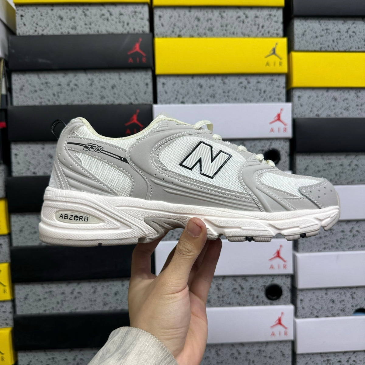 New Balance 530 'Blanc Gris Crème'