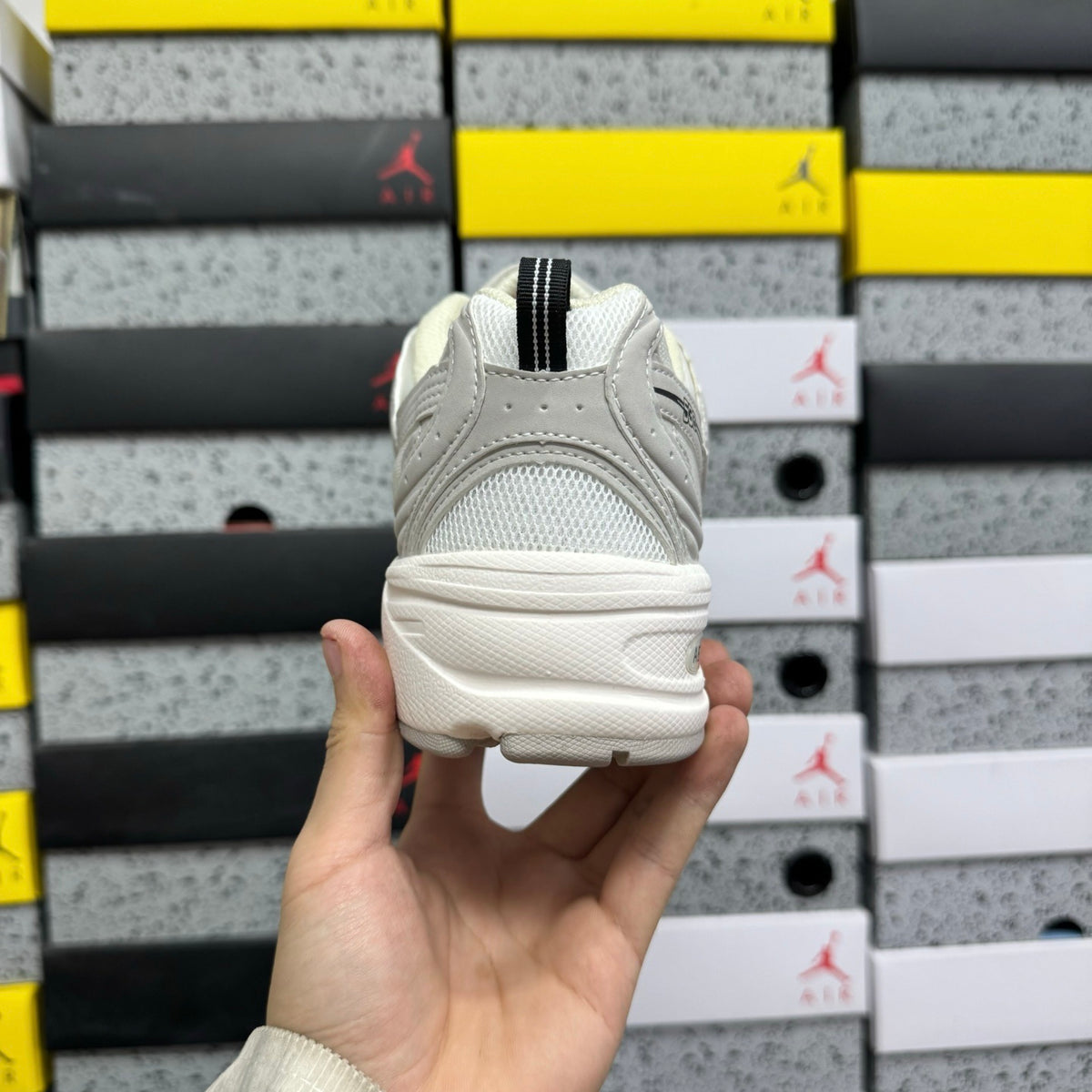 New Balance 530 'Blanc Gris Crème'
