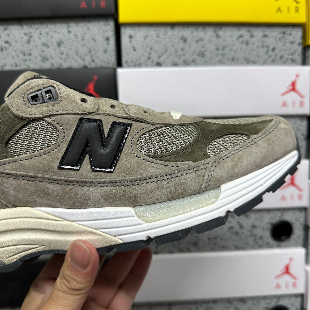 New Balance 992 'Gris Olive'