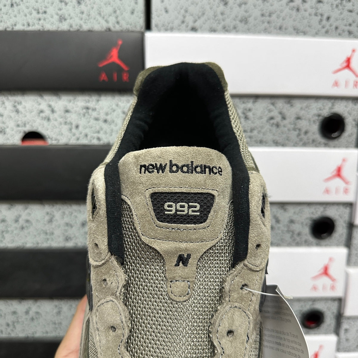 New Balance 992 'Gris Olive'