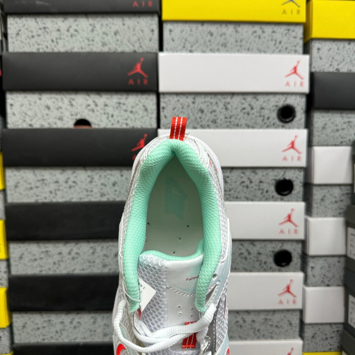 New Balance 530 'Blanc Turquoise Rouge'