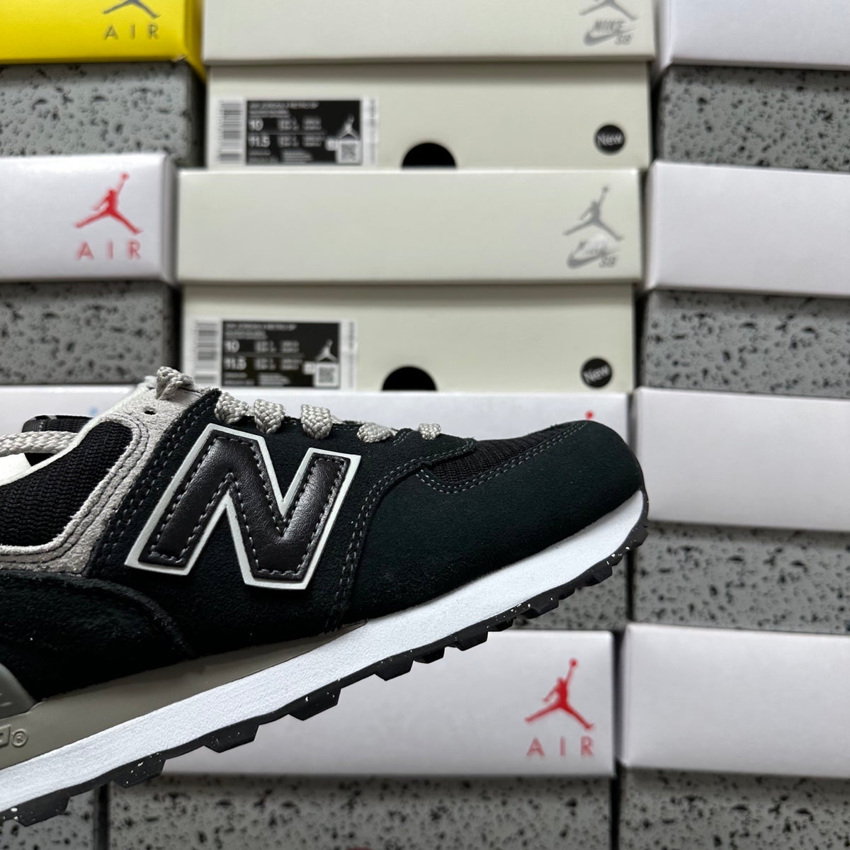 New Balance 574 'Noir Blanc'