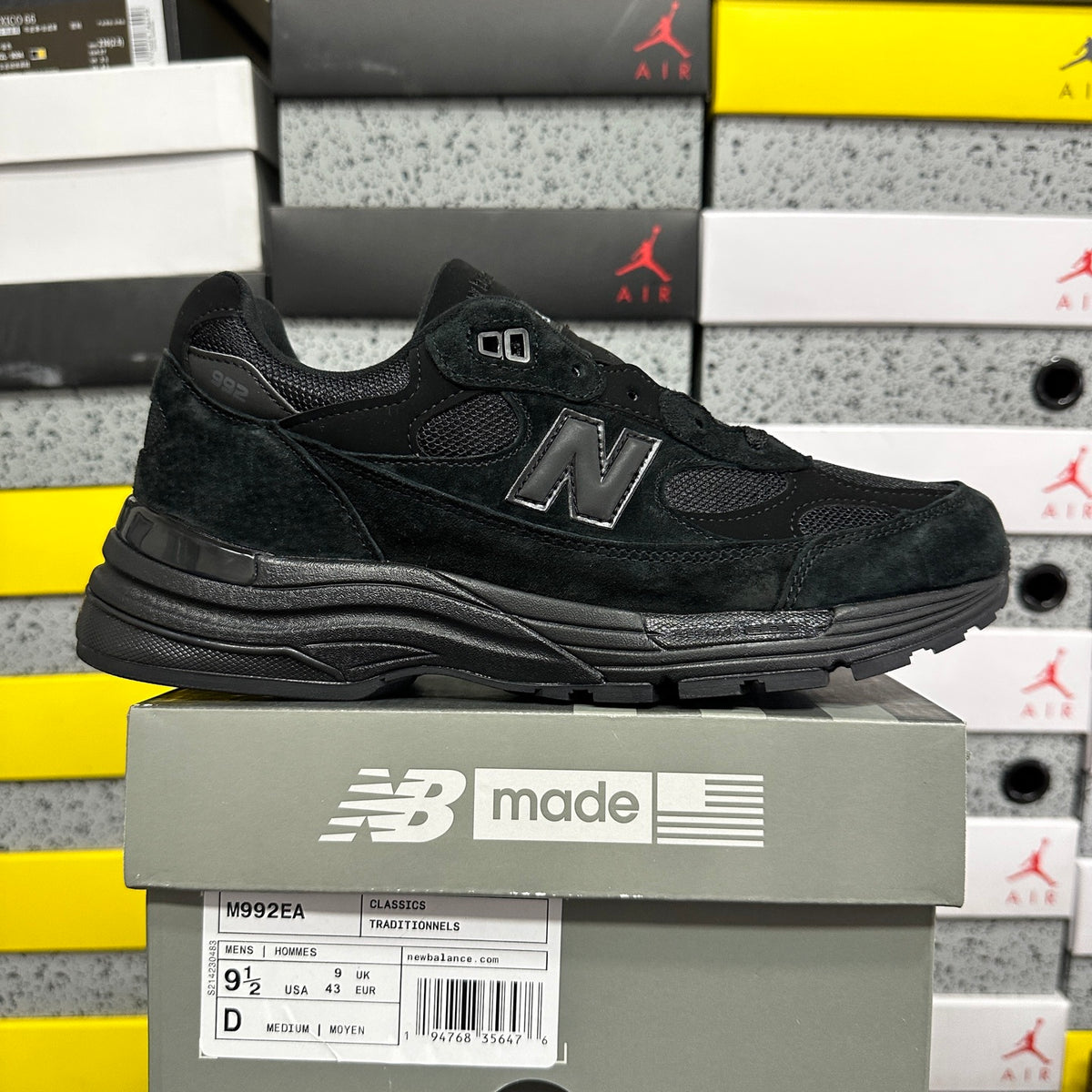 New Balance 992 'Noir Total'