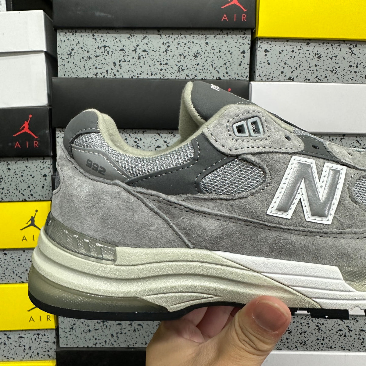 New Balance 992 'Gris Classique'