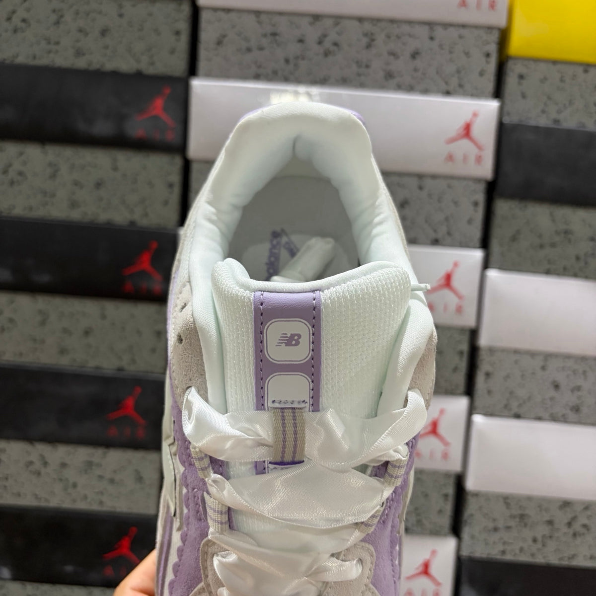 New Balance 204L 'Beige Lilas'