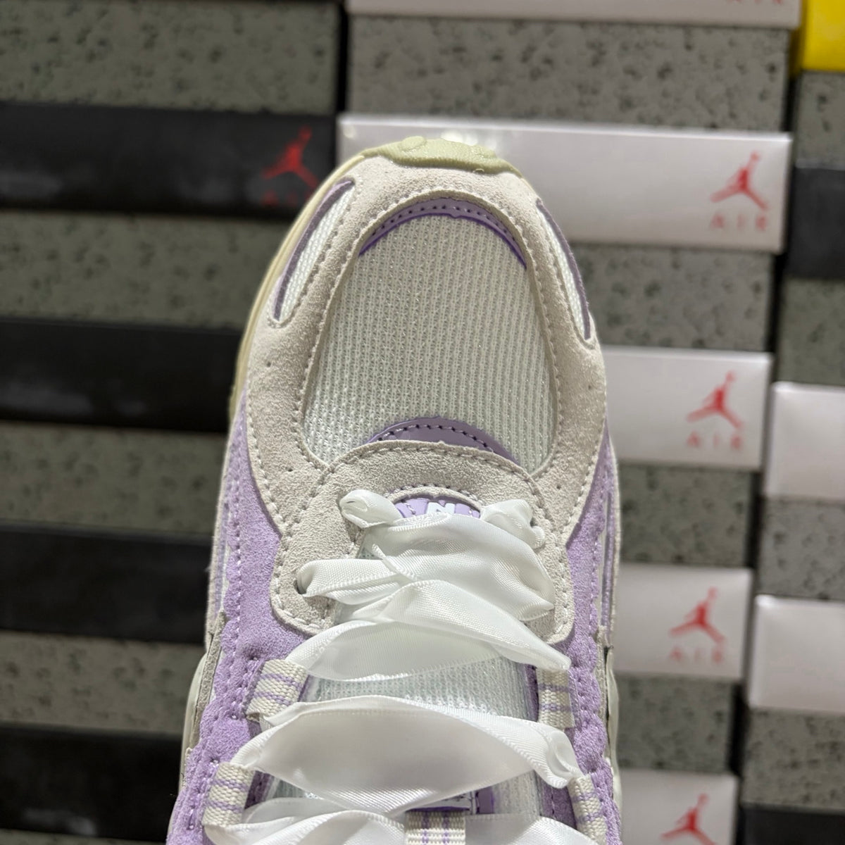 New Balance 204L 'Beige Lilas'