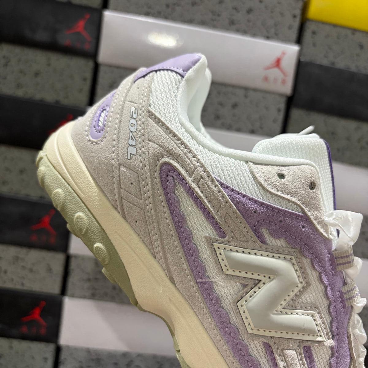New Balance 204L 'Beige Lilas'