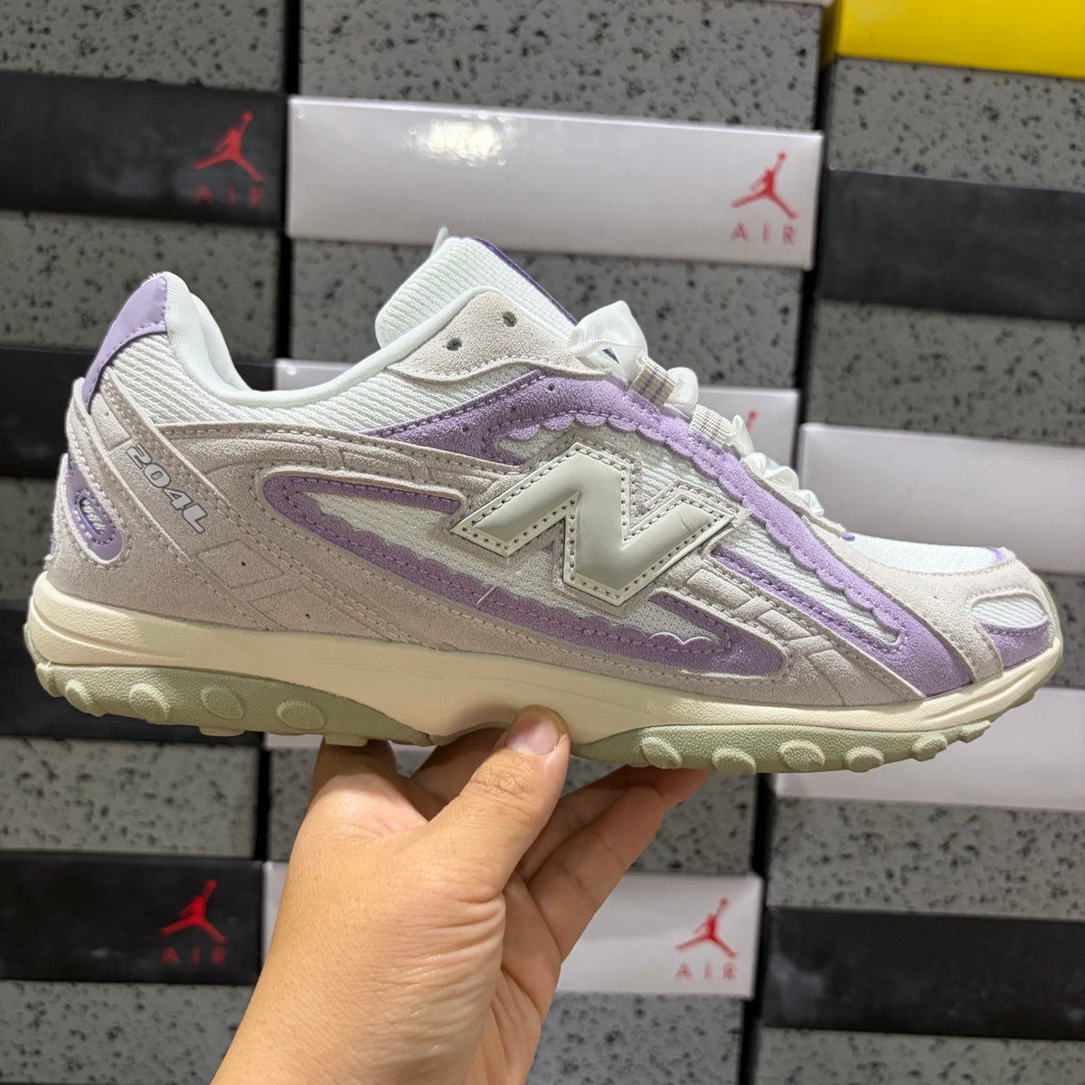 New Balance 204L 'Beige Lilas'