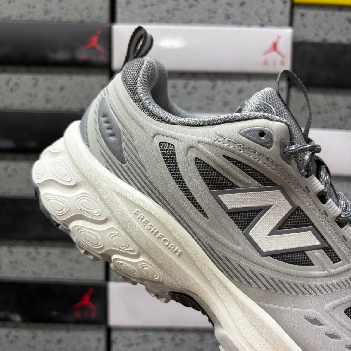 New Balance 410 'Gris Argent Blanc'
