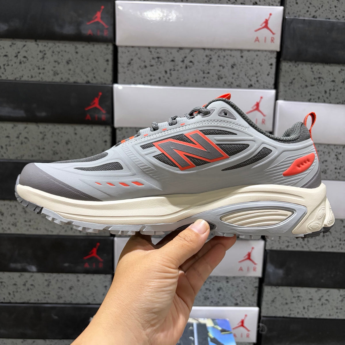 New Balance 410 'Gris Corail'
