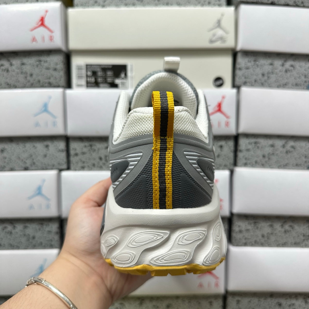 New Balance 410 'Gris Argent'